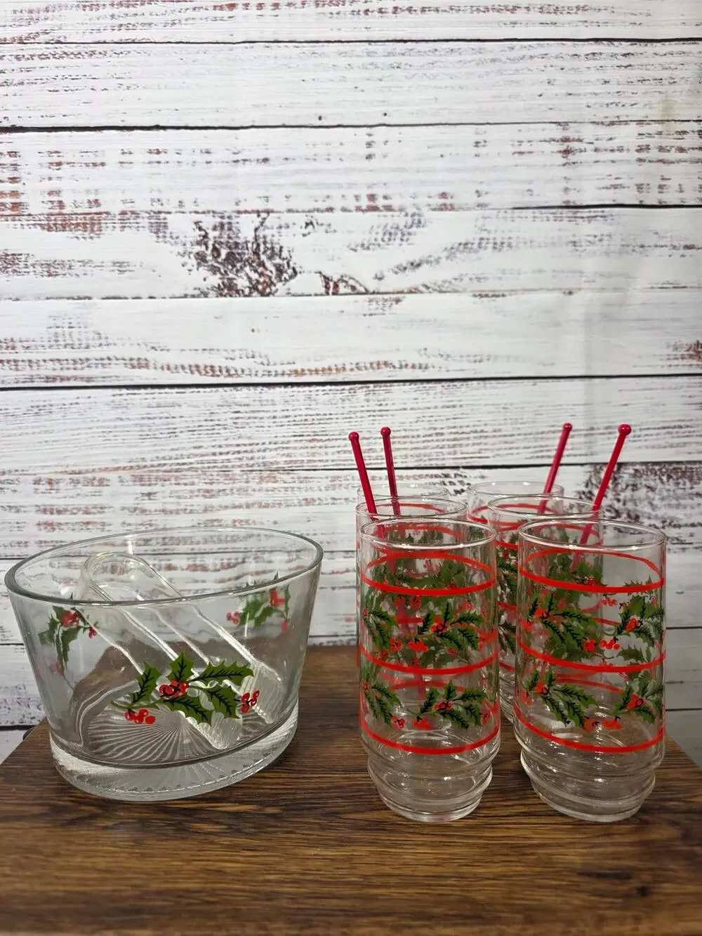 Vintage Indiana Glass Christmas Holly Hostess Set Ice Bucket Glasses READ
